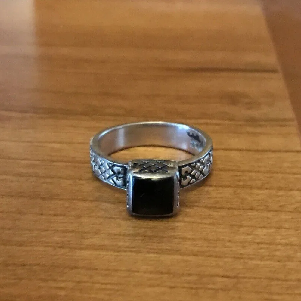 Silpada Sterling Silver Ring - Picture 10 of 11